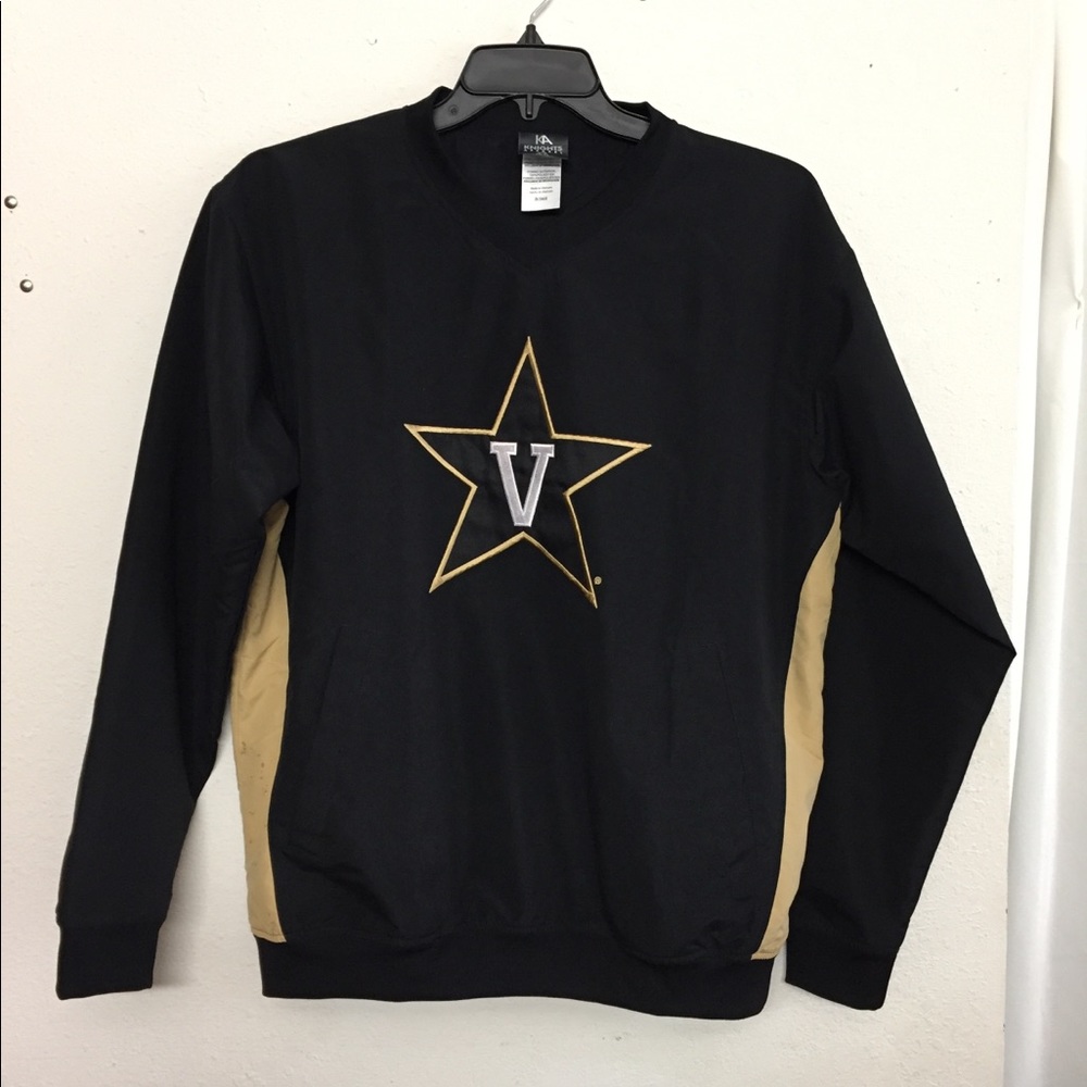 Black Pullover